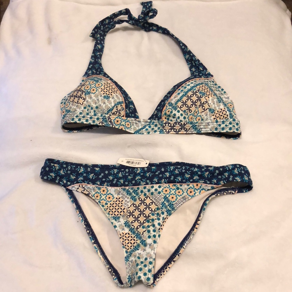 Adore Me bikini set